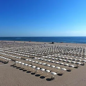 albatross-mobile-homes-on-camping-mare-e-pineta.emilia-romagnahotels.net/